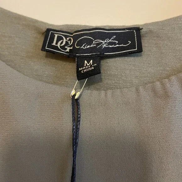 DG2 by Diane Gilman Accordion Pleated Layered Drama Tank MEDIUM (899) - Picture 6 of 6